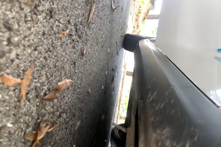 Used JAC Yiwei 3 2023 505km Air Right Side Sill