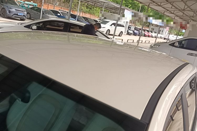 Used JAC Yiwei 3 2023 405km Air Roof