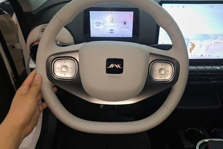 Used JAC Yiwei 3 2023 405km Air Steering Wheel