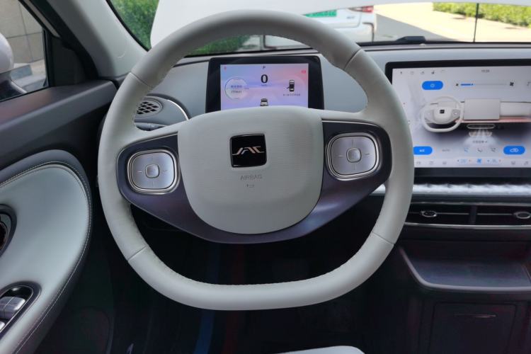 Used JAC Yiwei 3 2023 405km Air Steering Wheel