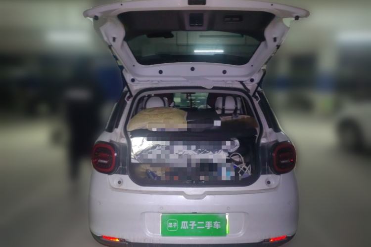Used JAC Yiwei 3 2023 405km Lite Trunk
