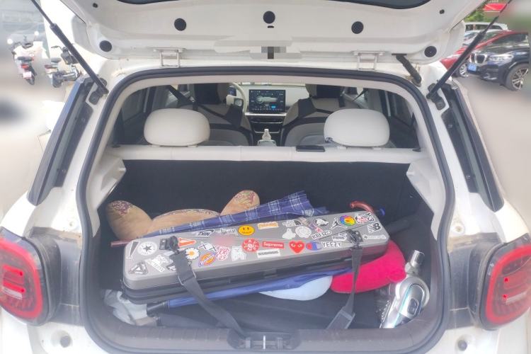 Used JAC Yiwei 3 2023 405km Lite Trunk