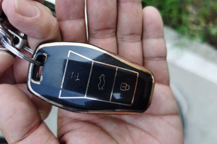 Used JAC Yiwei 3 2023 405km Air Vehicle Key
