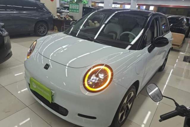 Used JAC Yiwei 3 2023 505 km Championship Edition