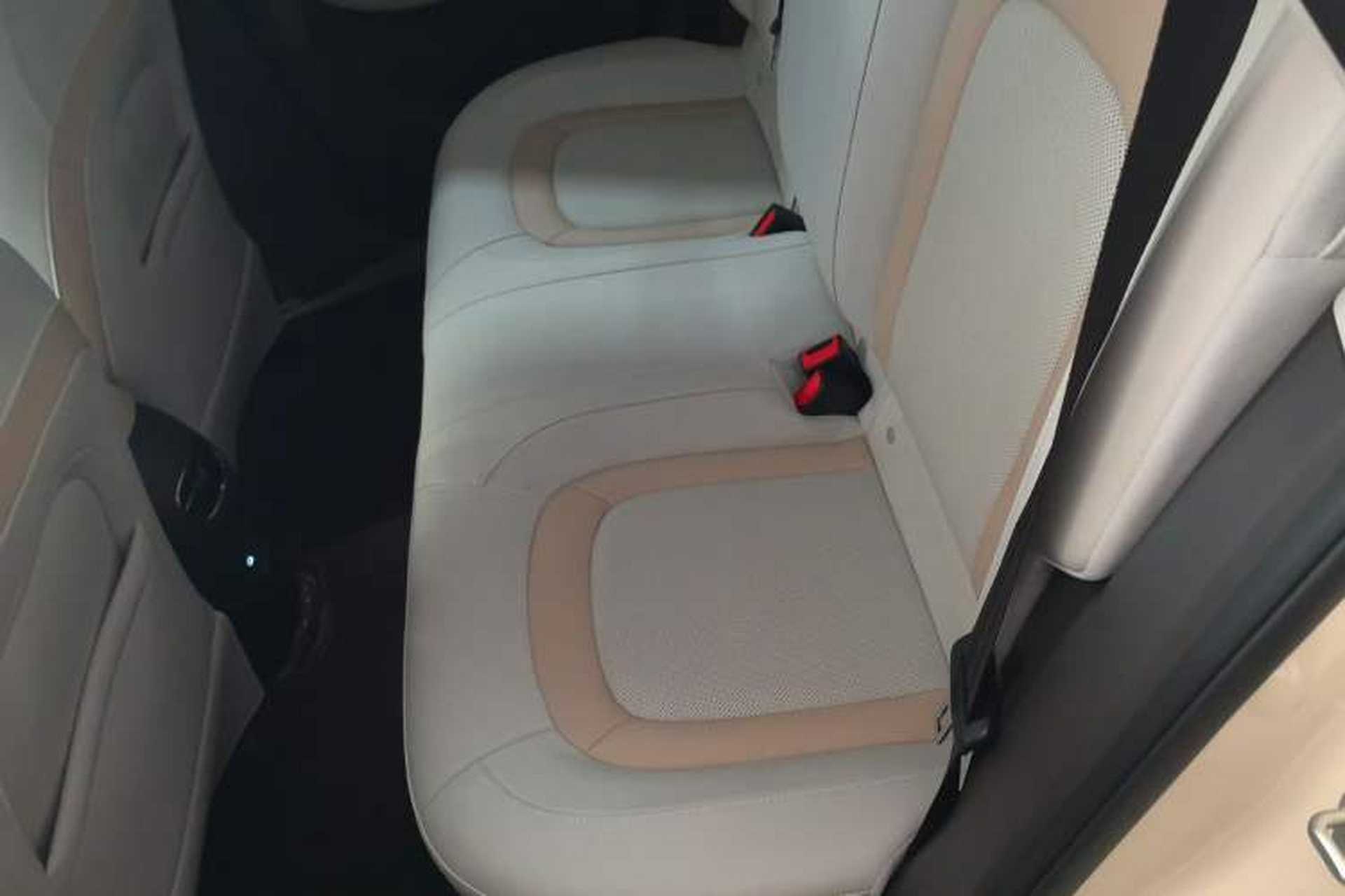 Used JAC Yiwei 3 2023 505km Air Left Rear Seat