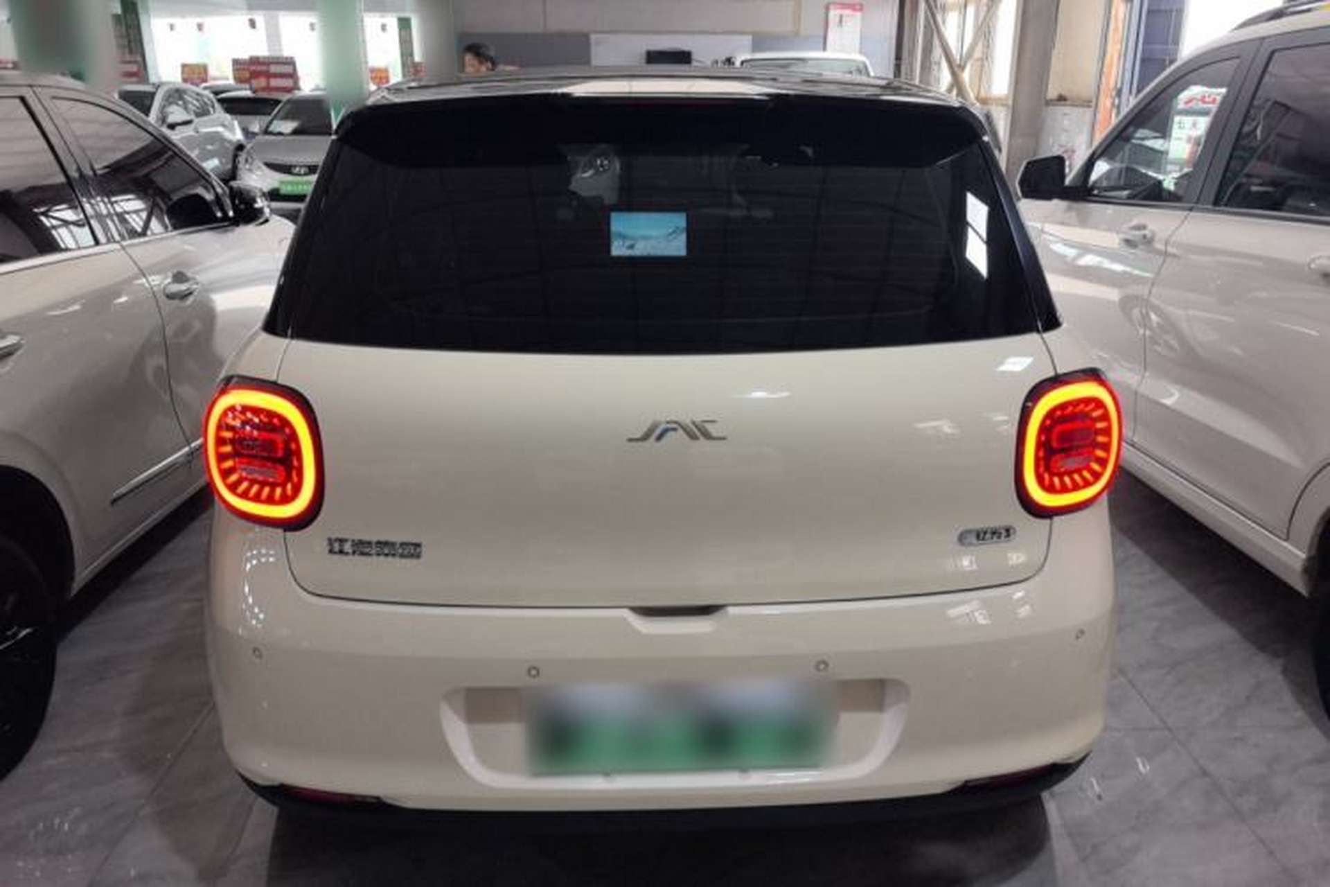 Used JAC Yiwei 3 2023 505km Air Rear