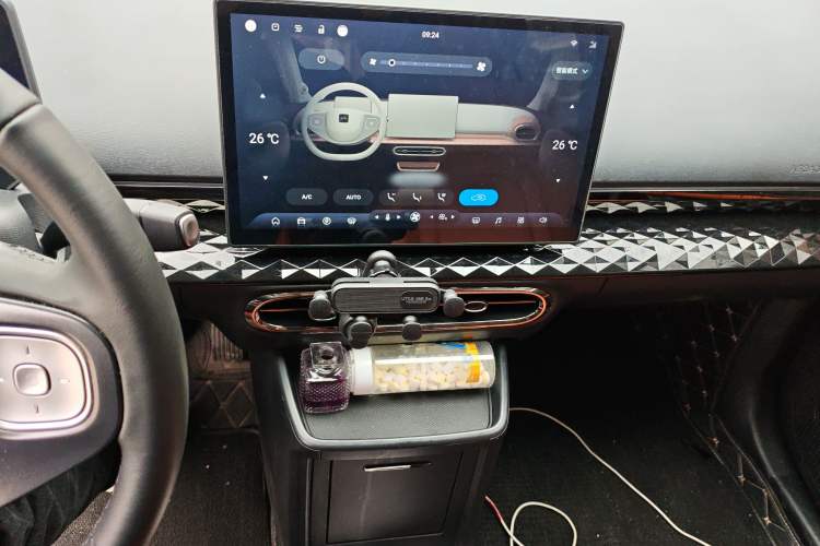 Used JAC Yiwei 3 2024 Zhi'ai Edition 330km Air Audio And AC Panel