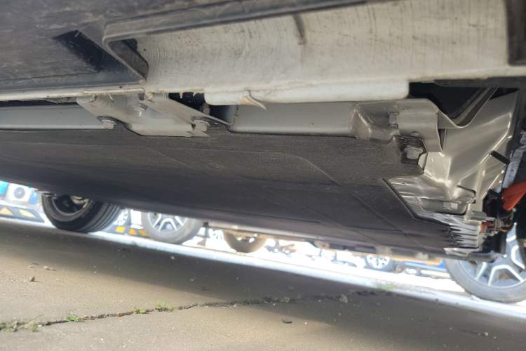 Used JAC Yiwei 3 2024 Zhi'ai Edition 330km Lite Chassis Front Right