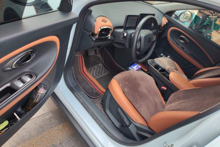 Used JAC Yiwei 3 2024 Charming Edition 405km Lite Driver Seat