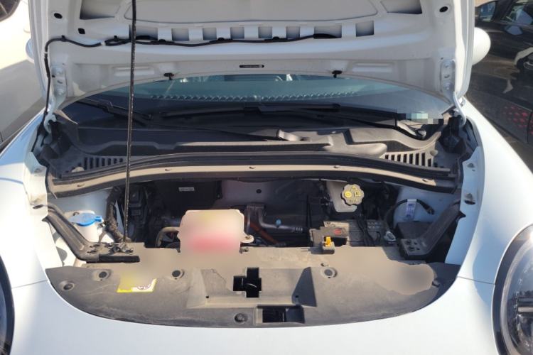 Used JAC Yiwei 3 2024 Zhi'ai Edition 330km Lite Engine Bay