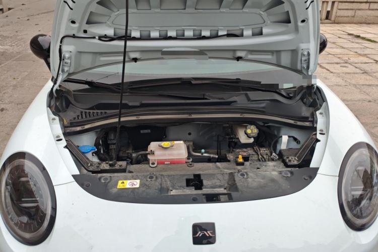 Used JAC Yiwei 3 2024 Zhi'ai Edition 330km Air Engine Bay