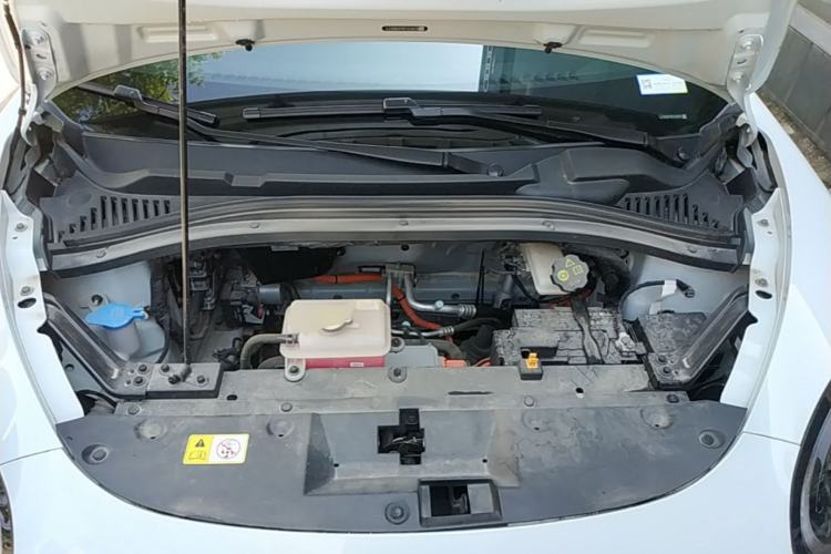 Used JAC Yiwei 3 2024 Beloved Edition 330km Air+ Engine Bay