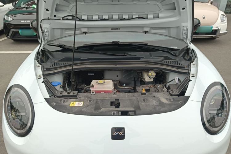 Used JAC Yiwei 3 2024 Zhi'ai Edition 330km Air Engine Bay