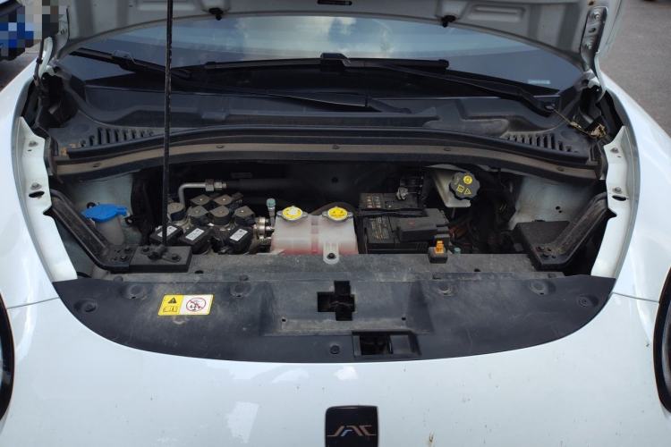 Used JAC Yiwei 3 2024 Charming Edition 405km Lite Engine Bay
