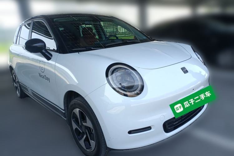 Used JAC Yiwei 3 2024 Zhi'ai Edition 330km Air Front Right 45 Deg