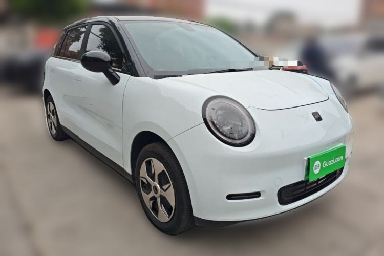 Used JAC Yiwei 3 2024 Zhi'ai Edition 330km Air Front Right 45 Deg