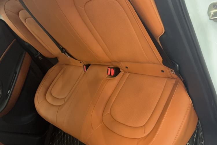 Used JAC Yiwei 3 2024 Zhi'ai Edition 330km Air Interior 1