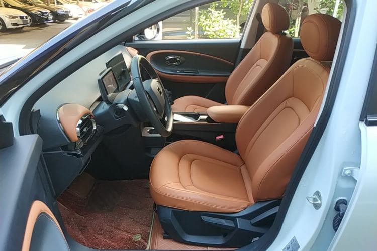 Used JAC Yiwei 3 2024 Beloved Edition 330km Air+ Left Front Seat