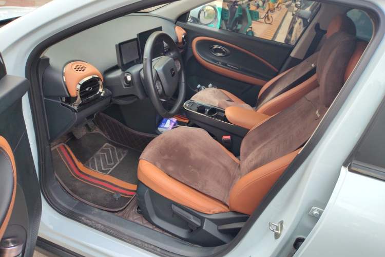 Used JAC Yiwei 3 2024 Charming Edition 405km Lite Left Front Seat