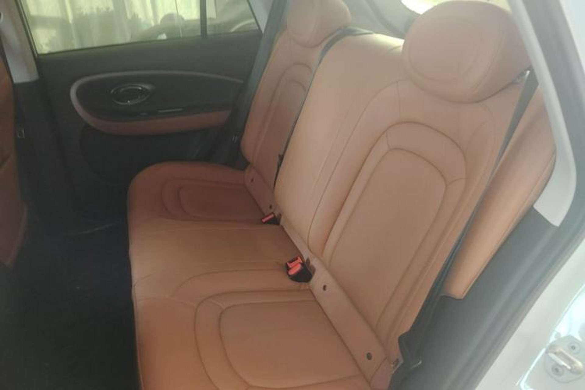 Used JAC Yiwei 3 2024 Beloved Edition 330km Air+ Left Rear Seat