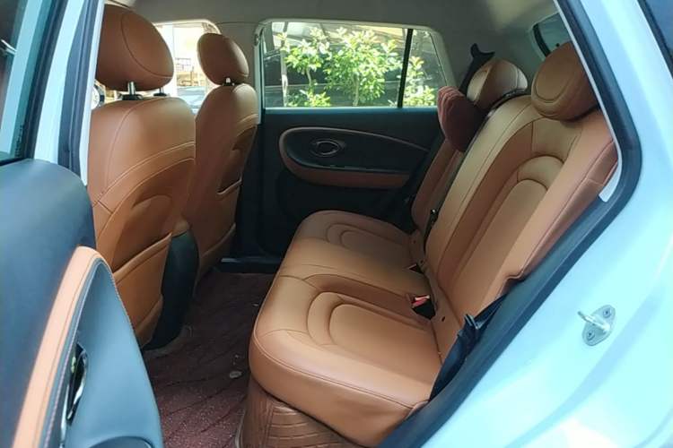 Used JAC Yiwei 3 2024 Beloved Edition 330km Air+ Left Rear Seat