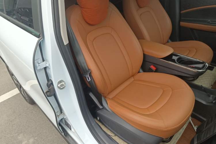Used JAC Yiwei 3 2024 Zhi'ai Edition 330km Air Right Front Seat