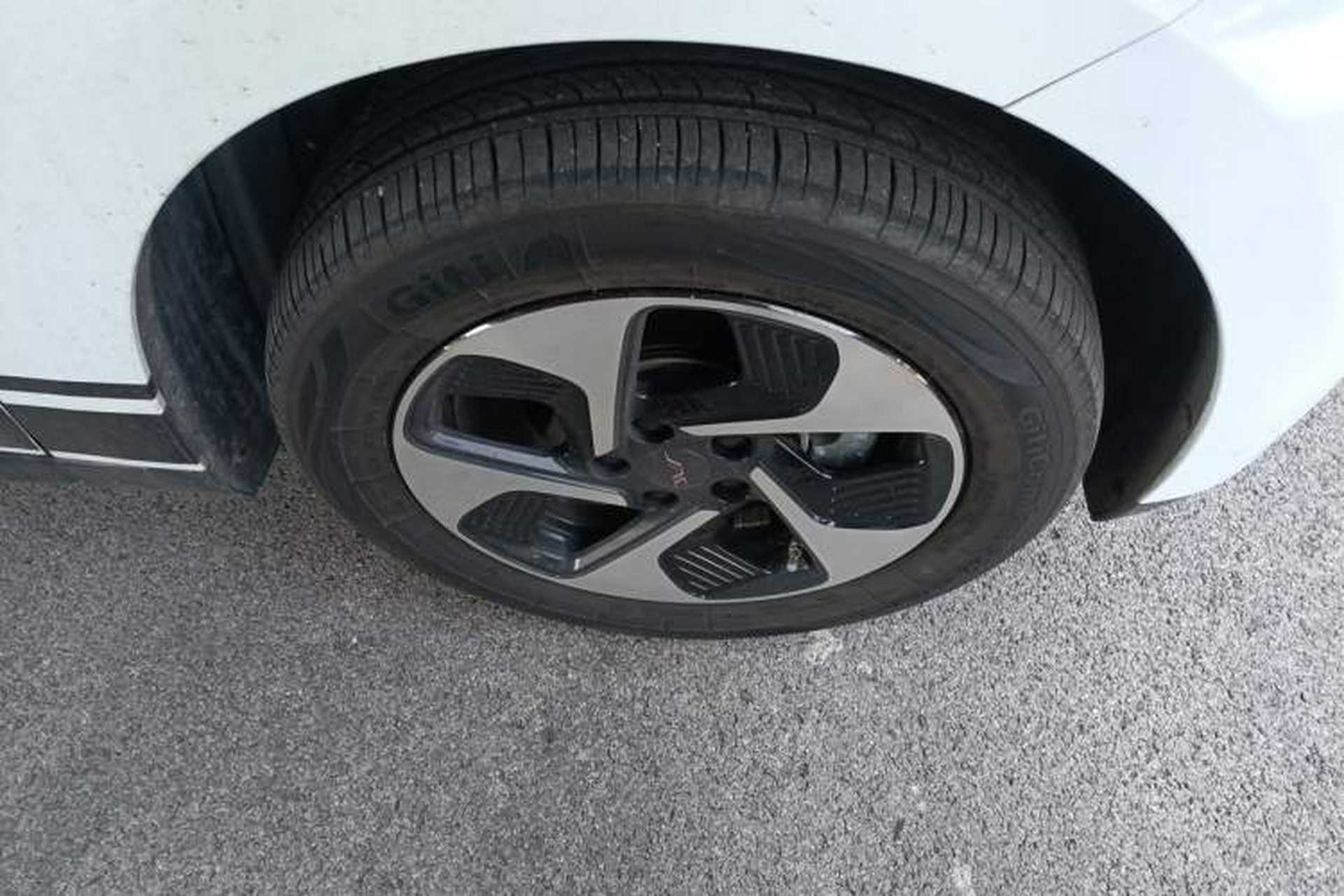 Used JAC Yiwei 3 2024 Zhi'ai Edition 330km Air Right Front Wheel Hub