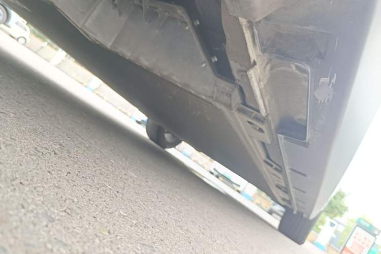 Used JAC Yiwei 3 2024 Zhi'ai Edition 330km Air Right Side Sill