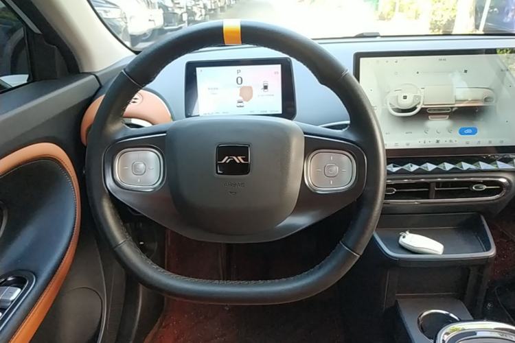 Used JAC Yiwei 3 2024 Beloved Edition 330km Air+ Steering Wheel
