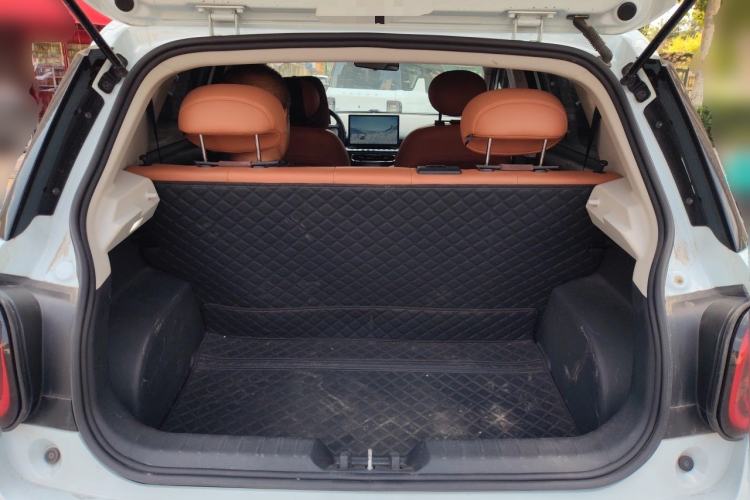 Used JAC Yiwei 3 2024 Charming Edition 405km Lite Trunk