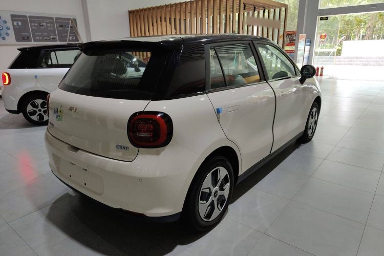Used JAC Yiwei 3 2024 Beloved Edition 330km Air+ Exterior 3