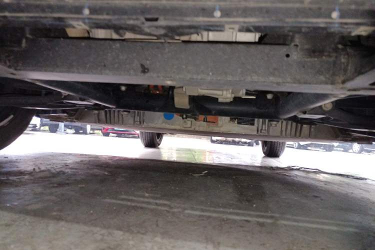 Used JAC Yiwei 3 2024 Beloved Edition 330km Air+ Chassis Front