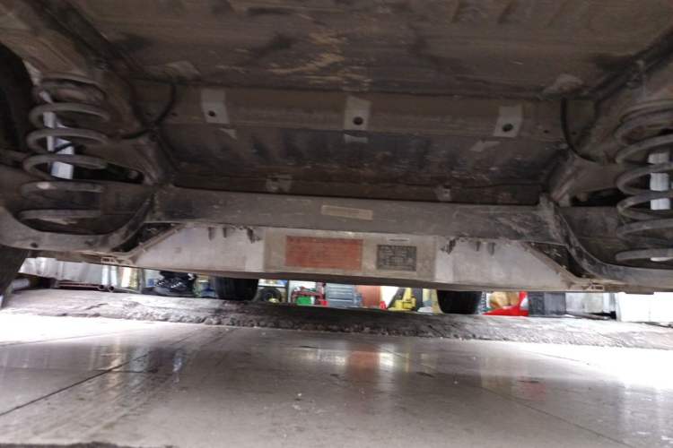 Used JAC Yiwei 3 2024 Beloved Edition 330km Air+ Chassis Rear