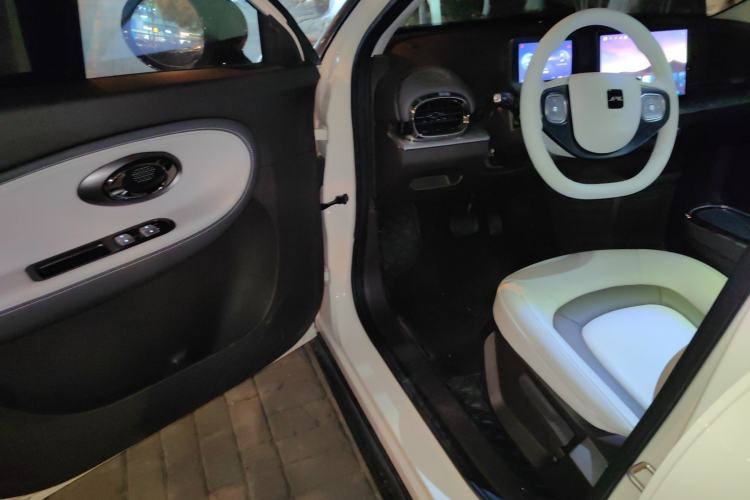Used JAC Yiwei 3 2024 Beloved Edition 330km Air+ Driver Seat