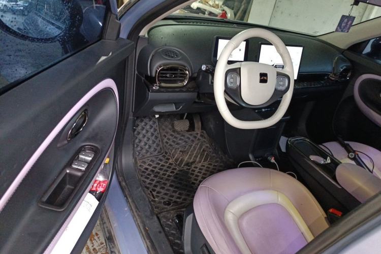 Used JAC Yiwei 3 2024 Beloved Edition 330km Air+ Driver Seat