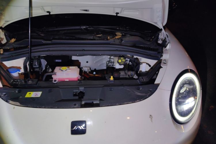 Used JAC Yiwei 3 2024 Beloved Edition 330km Air+ Engine Bay Left