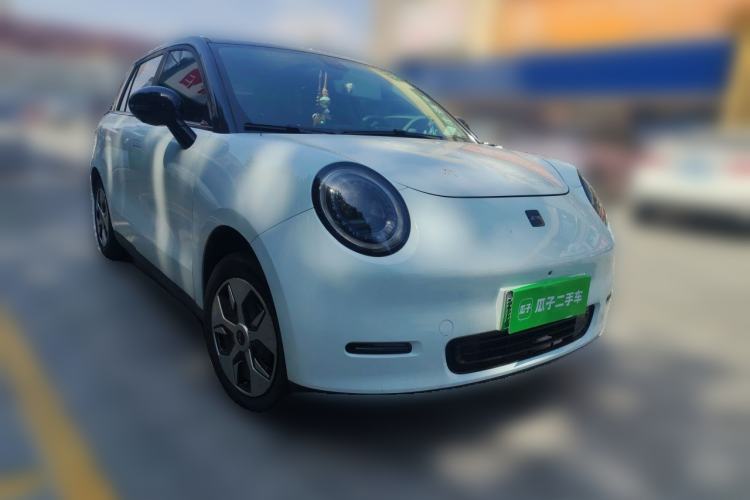 Used JAC Yiwei 3 2024 Beloved Edition 330km Air+ Front Right 45 Deg