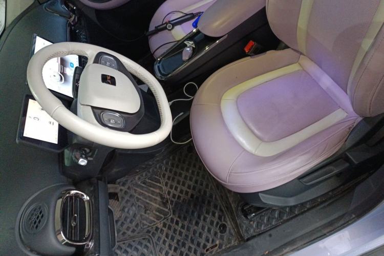 Used JAC Yiwei 3 2024 Beloved Edition 330km Air+ Left Front Seat