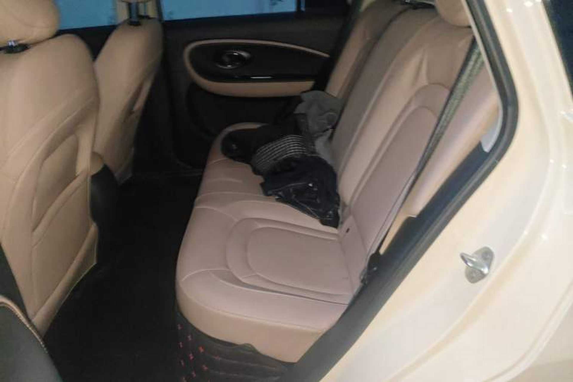 Used JAC Yiwei 3 2024 Beloved Edition 330km Air+ Left Rear Seat