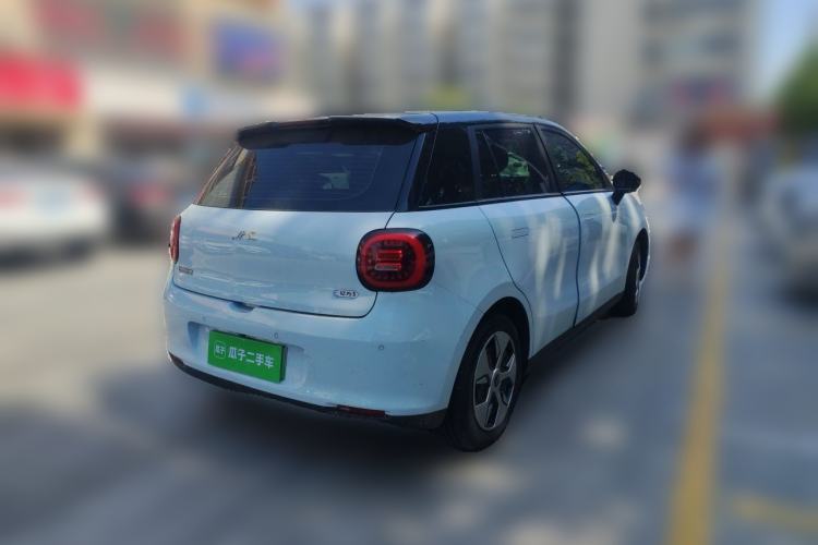 Used JAC Yiwei 3 2024 Beloved Edition 330km Air+ Rear Right 45 Deg