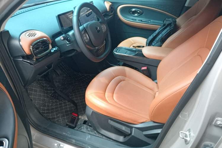 Used JAC Yiwei 3 2024 Zhi'ai Edition 330km Air Driver Seat