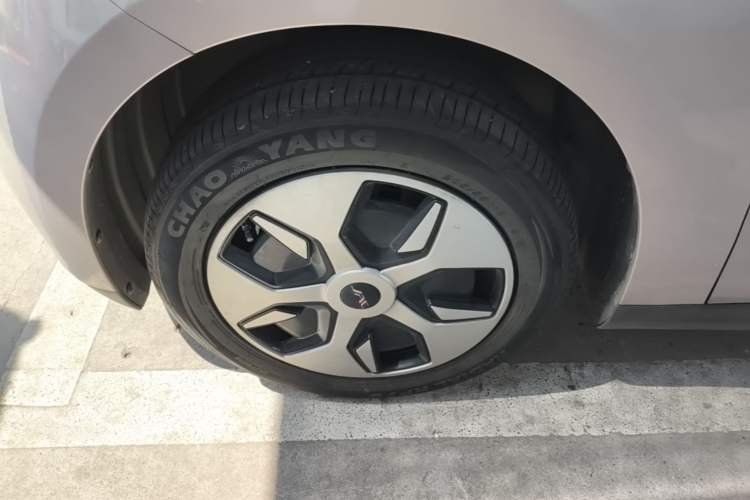 Used JAC Yiwei 3 2024 Zhi'ai Edition 330km Air Exterior 4