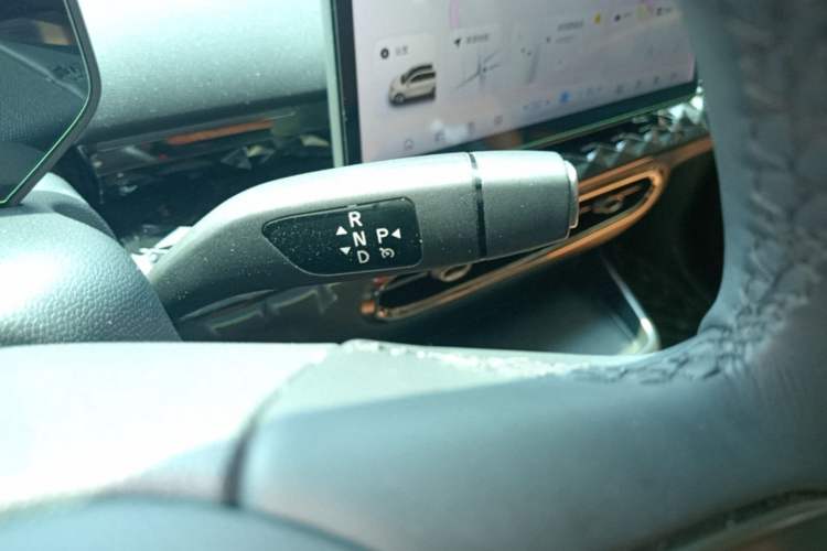 Used JAC Yiwei 3 2024 Zhi'ai Edition 330km Air Gear Lever