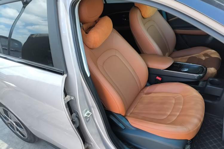 Used JAC Yiwei 3 2024 Zhi'ai Edition 330km Air Right Front Seat