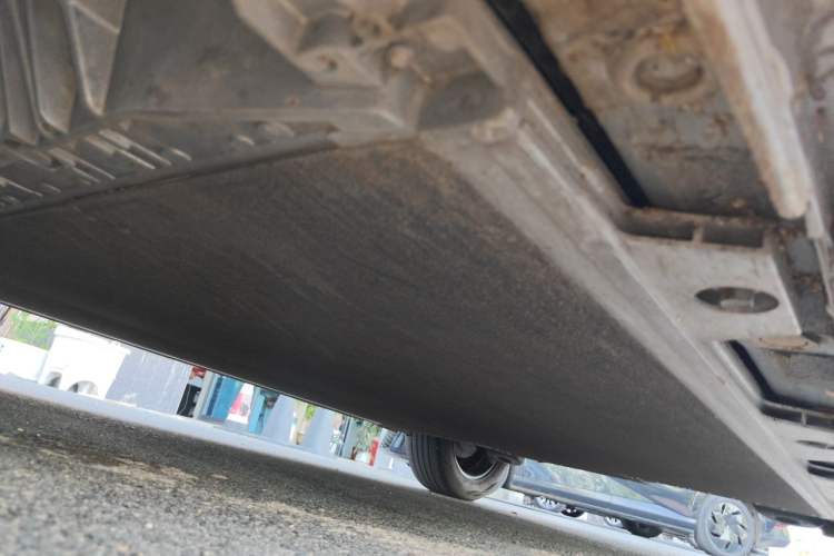 Used JAC Yiwei 3 2024 Zhi'ai Edition 330km Air Chassis Front Left
