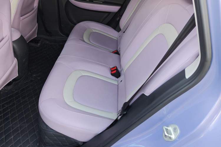 Used JAC Yiwei 3 2024 Zhi'ai Edition 330km Air Left Rear Seat