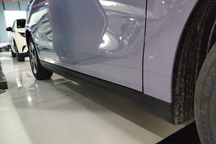 Used JAC Yiwei 3 2024 Zhi'ai Edition 330km Lite Right Side Sill