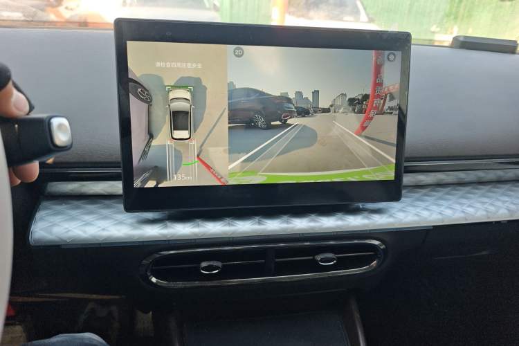 Used JAC Yiwei 3 2024 Zhi'ai Edition 330km Air Audio And AC Panel