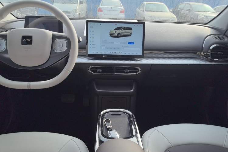 Used JAC Yiwei 3 2024 Charming Edition 405km Lite Audio And AC Panel