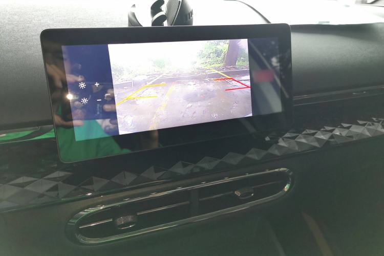 Used JAC Yiwei 3 2024 Zhi'ai Edition 330km Lite Audio And AC Panel